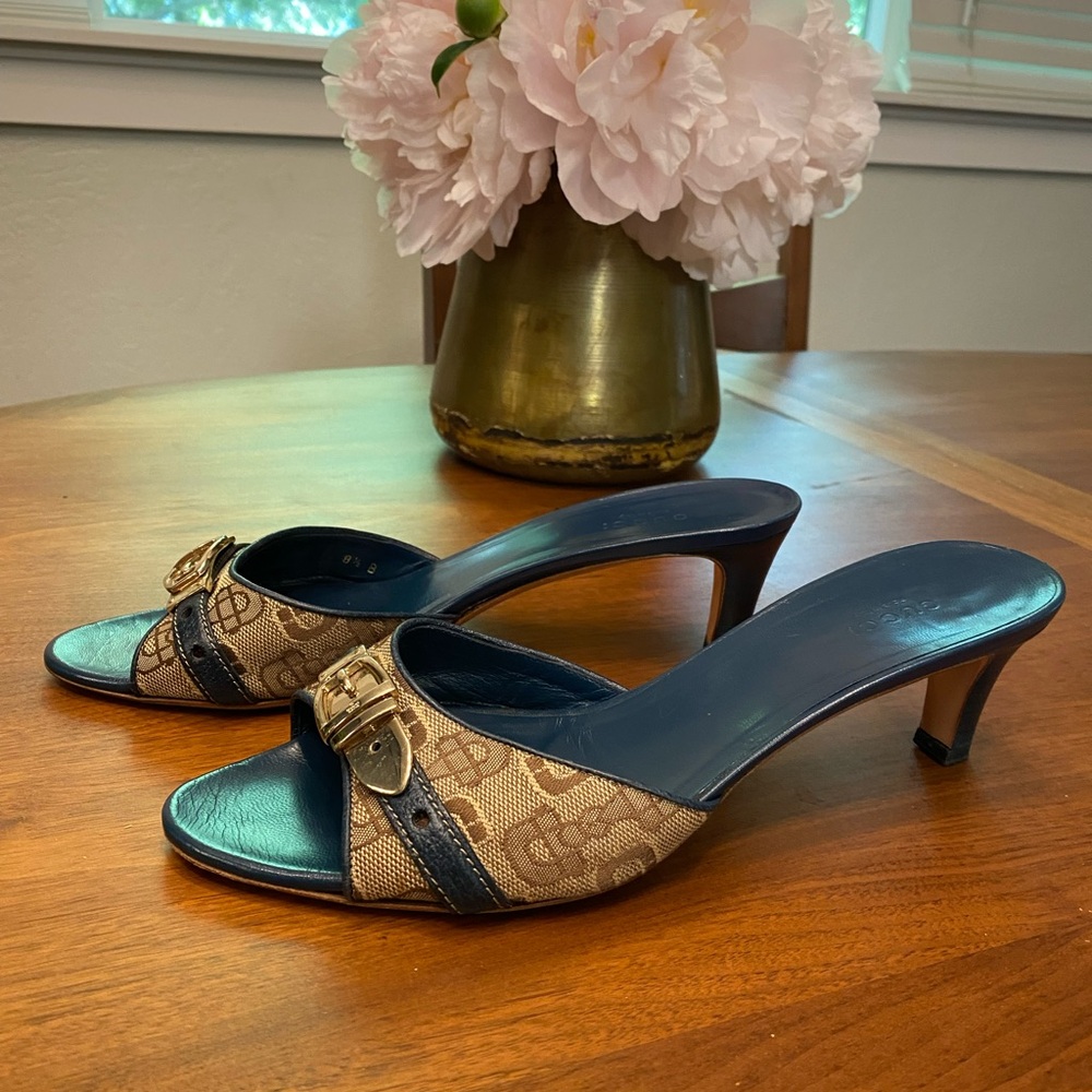 Gucci kitten heel click clack mules